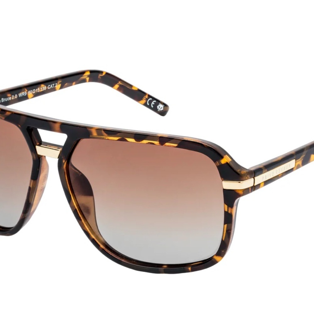 New Privé Revaux ‘Bruce 2.0’ in Majestic Purple Tortoise